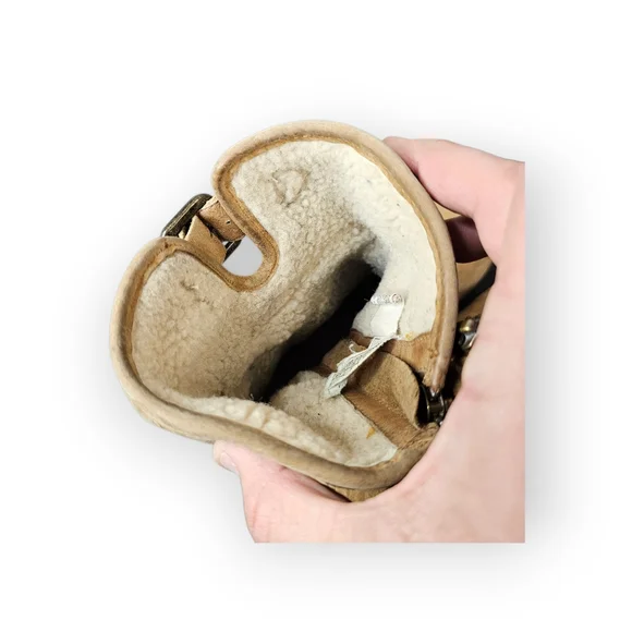 UGG Shearling Lined Buckle Boots Womens 8.5 Tan Suede Motorcycle Engineer - Picture 5 of 6